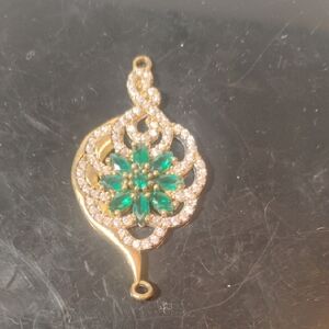 925 Sterling Silver Vintage Emerald Diamond CZ Stones Pendant/Brooch